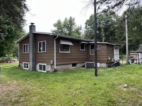 10993 15th Avenue NE, Rice, MN 56367