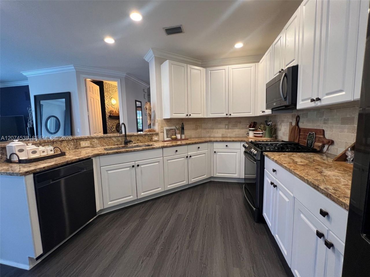 425 Pumpkin Dr, Palm Beach Gardens, FL 33410 Photo