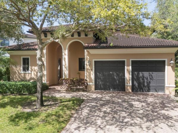 11404 Four Fillies Rd , Pinecrest, FL 33156