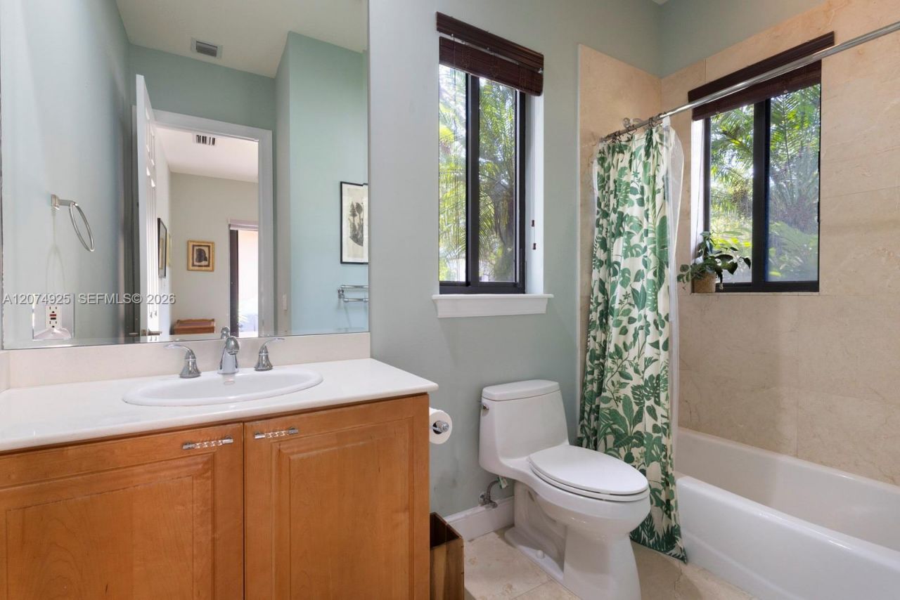 11404 Four Fillies Rd , Pinecrest, FL 33156 Photo