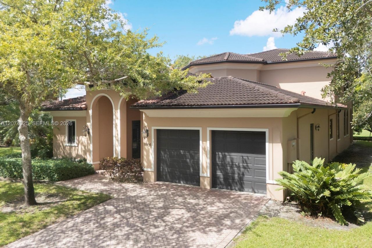 11404 Four Fillies Rd , Pinecrest, FL 33156 Photo