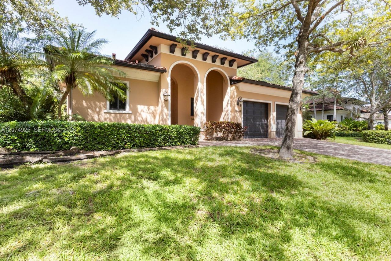 11404 Four Fillies Rd , Pinecrest, FL 33156 Photo