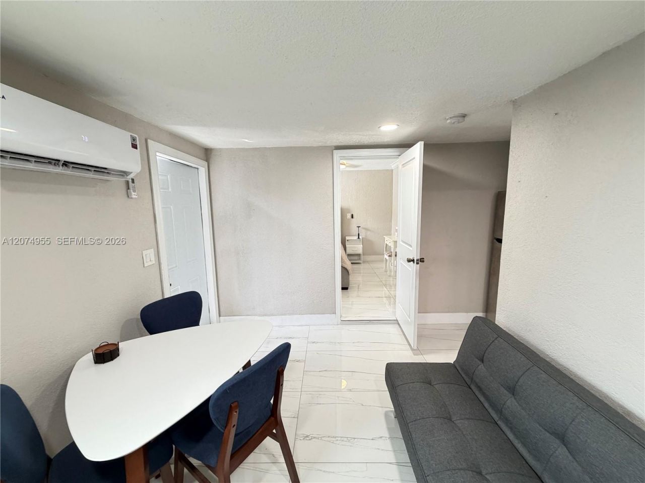 6830 SW 8th St , Unit STUDIO, Pembroke Pines, FL 33023 Photo
