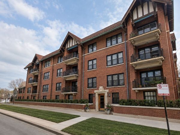 5111 S Cornell Avenue, Unit 3, Chicago, IL 60615
