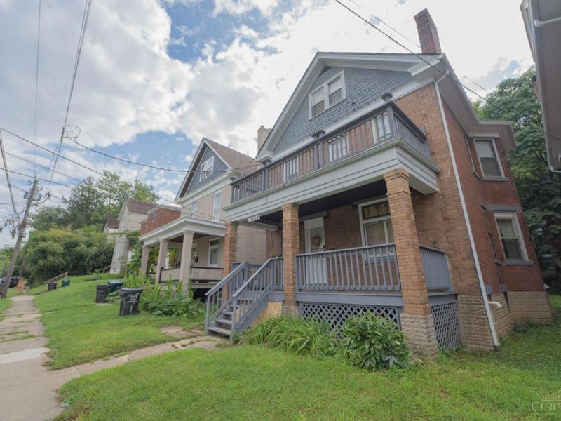 1063 Winfield Avenue, Cincinnati, OH 45205 Photo 2