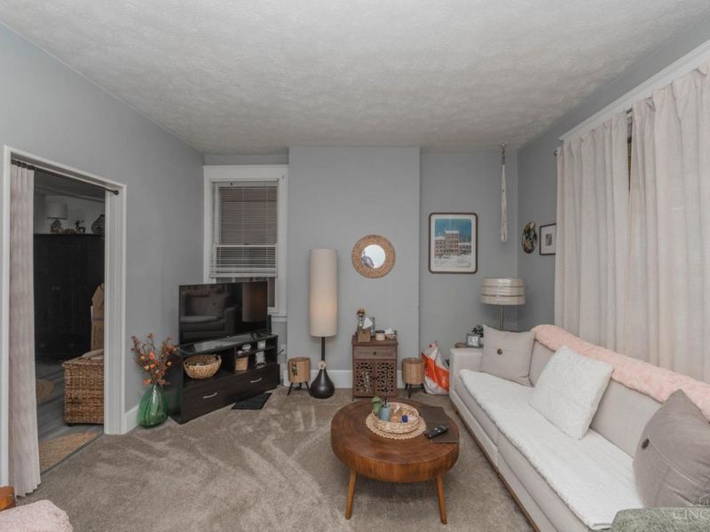 1063 Winfield Avenue, Cincinnati, OH 45205 Photo 5