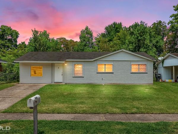 4605 Birdwell Lane, Bossier City, LA 71111