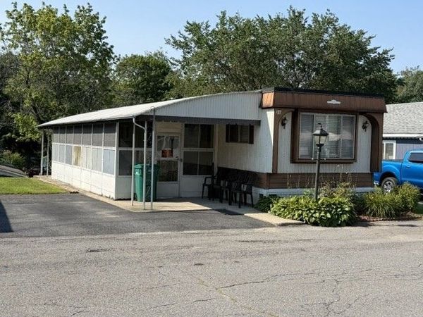 1237 Central, Unit 21, Leominster, MA 01453