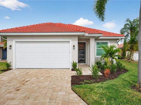 26985 Croise DR , BONITA SPRINGS, FL 34135