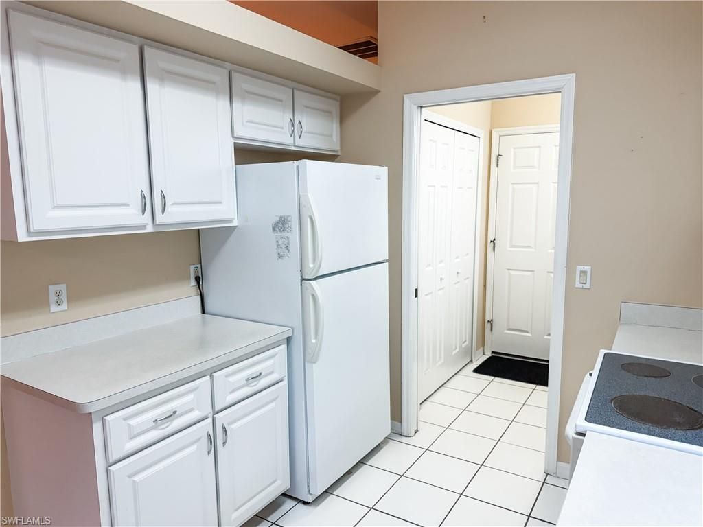 10704 Rio Mar Cir, Estero, FL 33928 Photo