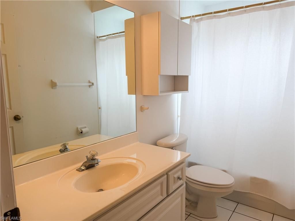 10704 Rio Mar Cir, Estero, FL 33928 Photo