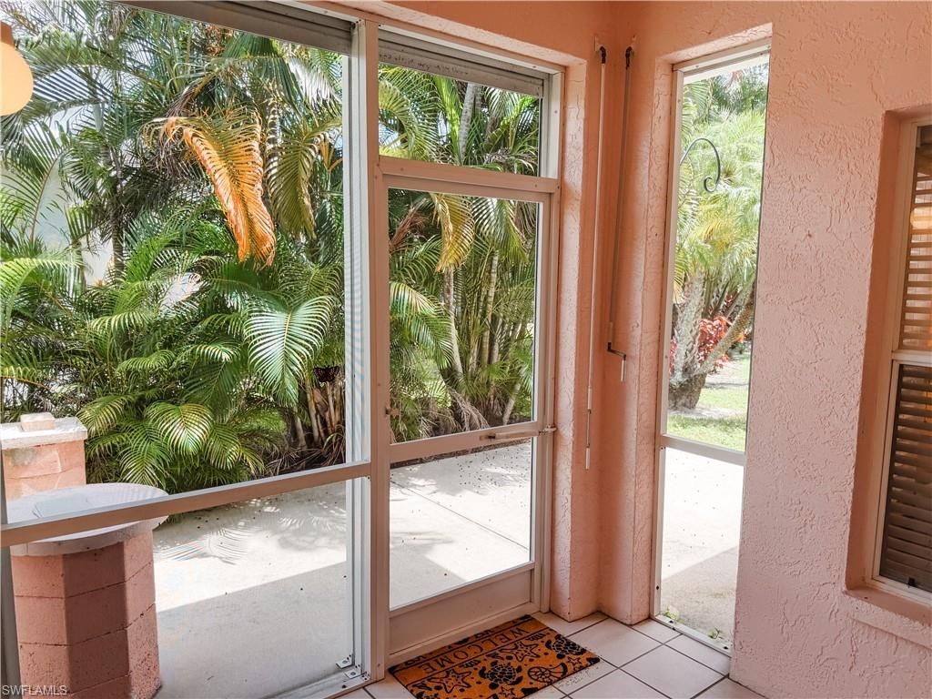 10704 Rio Mar Cir, Estero, FL 33928 Photo