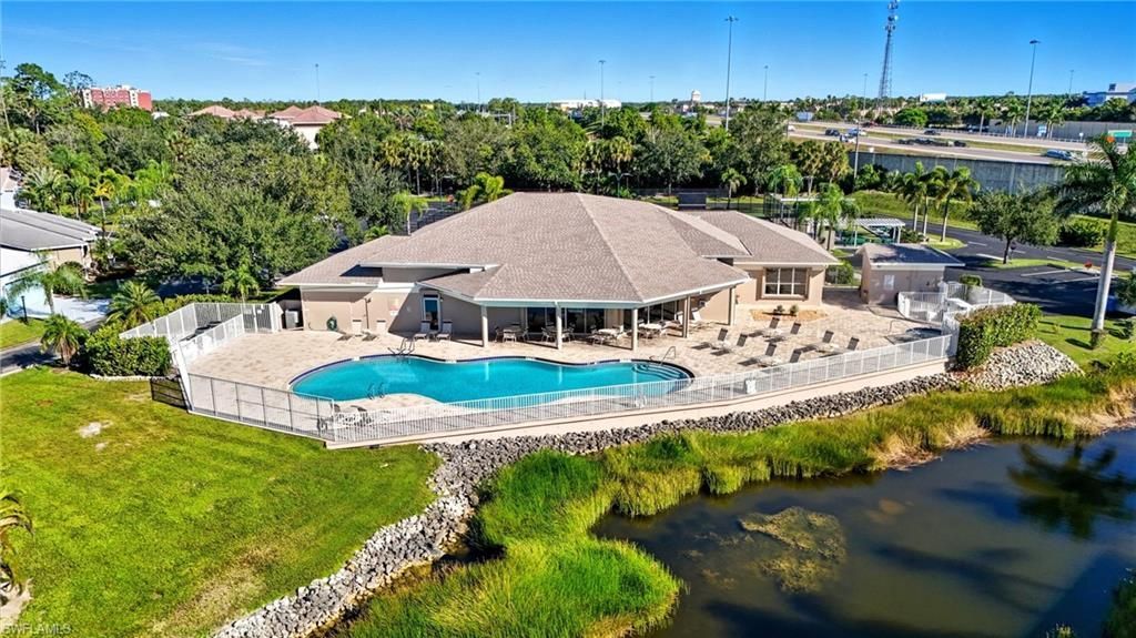 10704 Rio Mar Cir, Estero, FL 33928 Photo