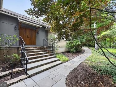 3725 LINDA LANE, ANNANDALE, VA 22003