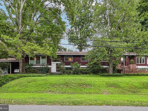 8901 CHARRED OAK DRIVE , BETHESDA, MD 20817