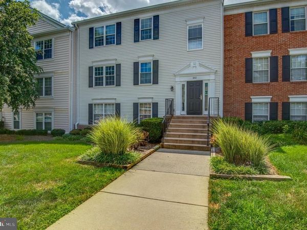 102 PROSPERITY AVENUE SE, Unit E, LEESBURG, VA 20175