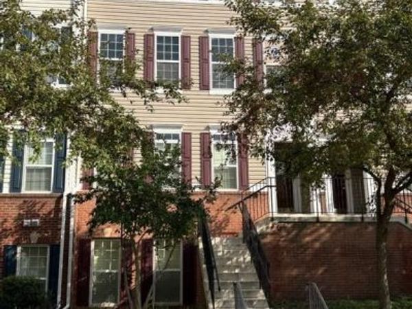 5513 LANIER AVENUE , Unit 351, SUITLAND, MD 20746
