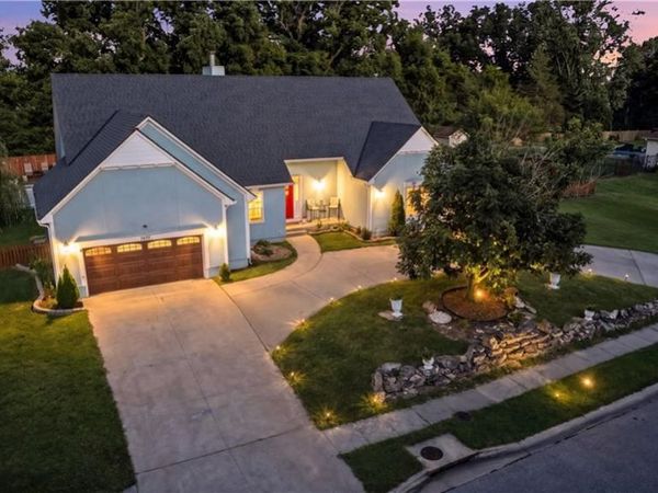7407 Marion Avenue, Kansas City, MO 64133