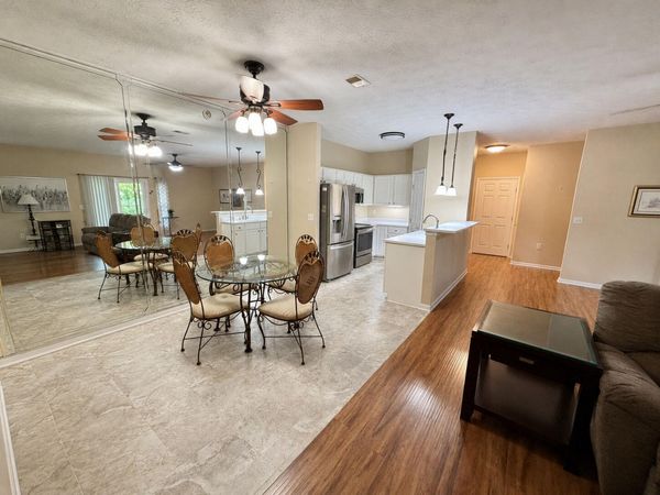 157 Saddlebrook Lane, Unit 335, Florence, KY 41042