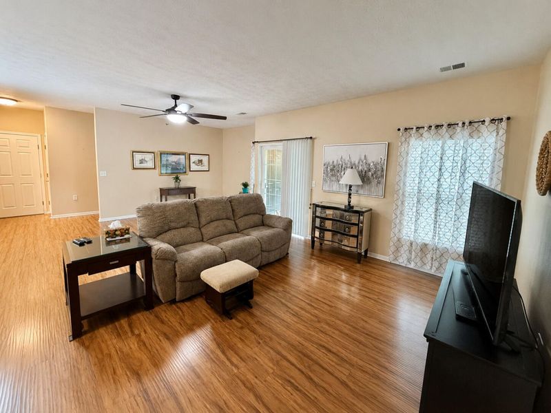 157 Saddlebrook Lane, Unit 335, Florence, KY 41042 Photo 4