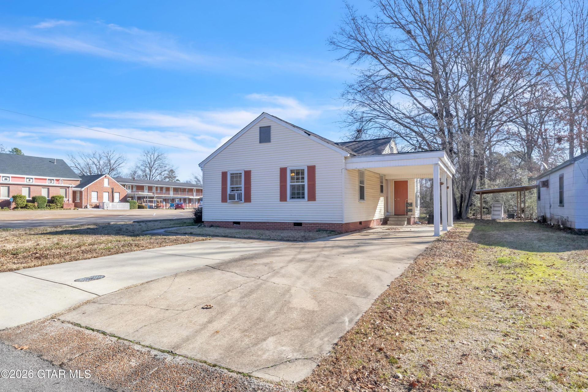 228 Mccord Street, West Point, MS 39773 Main Photo