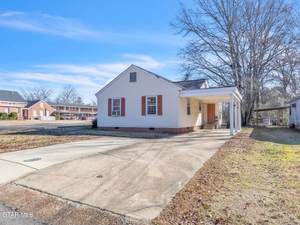228 McCord Street, West Point, MS 39773