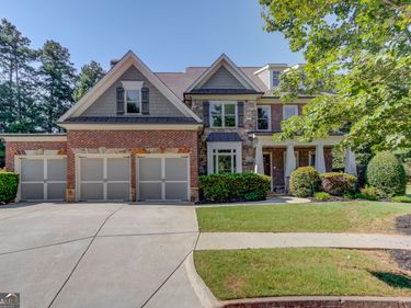 6504 Blue Water Drive, Buford, GA 30518