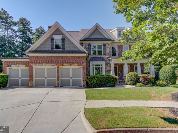 6504 Blue Water Drive, Buford, GA 30518