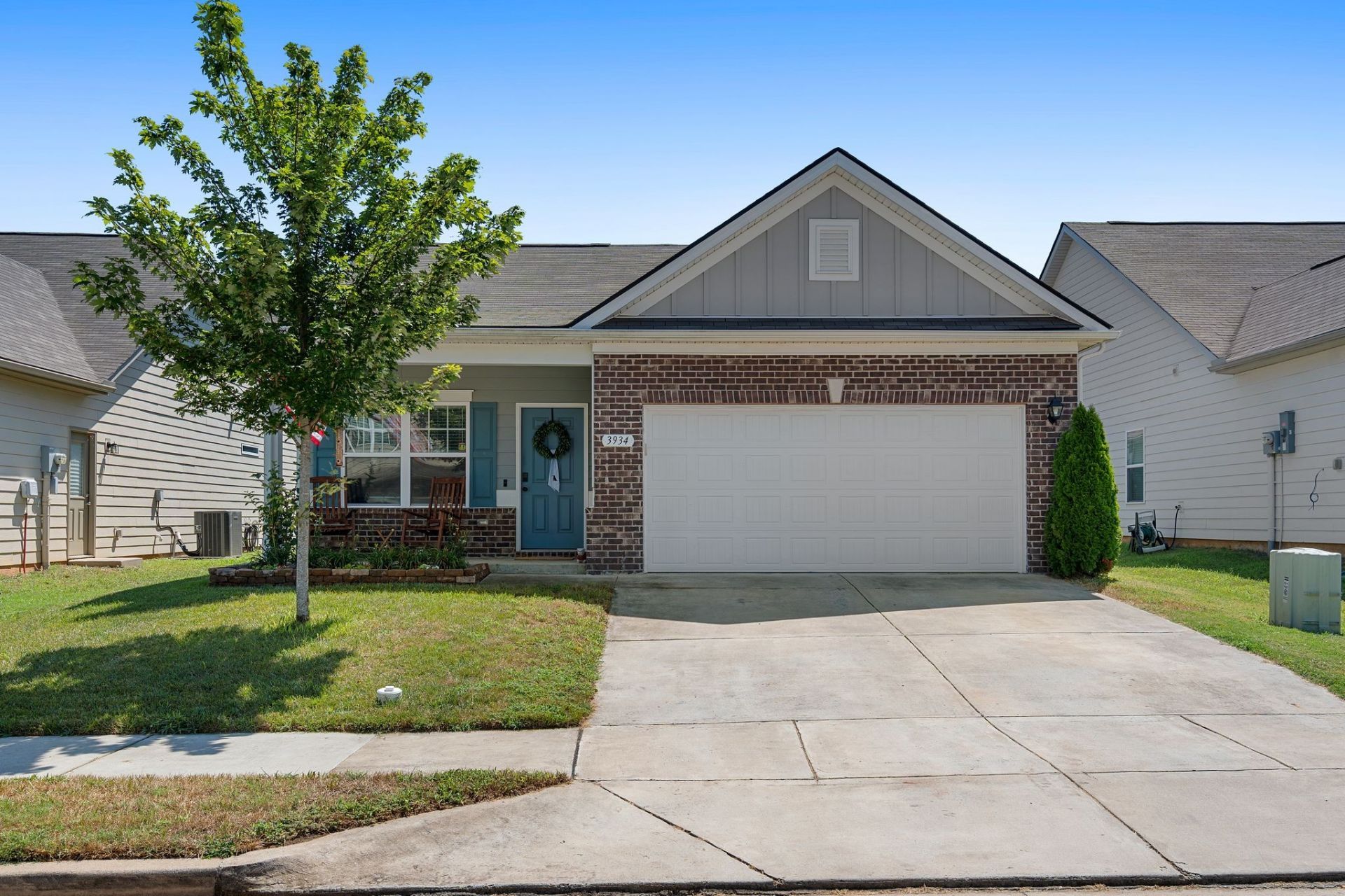 3934 Lunn Dr, Nashville, TN 37218 Main Photo