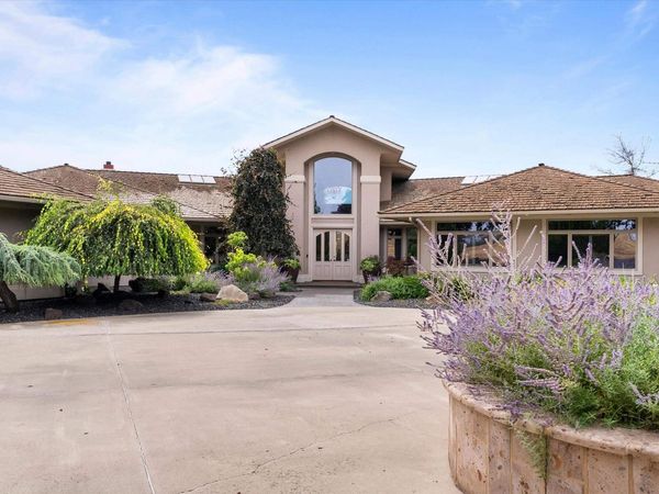 165804 Snipes Rd, Grandview, WA 98930