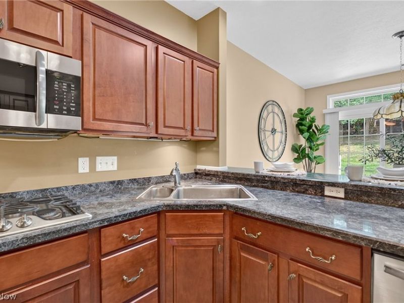 5645 Clingan Road , Unit 24 C, Struthers, OH 44471 Photo 19