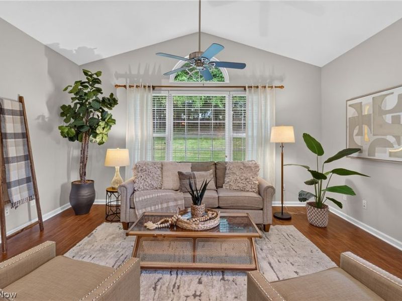 5645 Clingan Road , Unit 24 C, Struthers, OH 44471 Photo 8