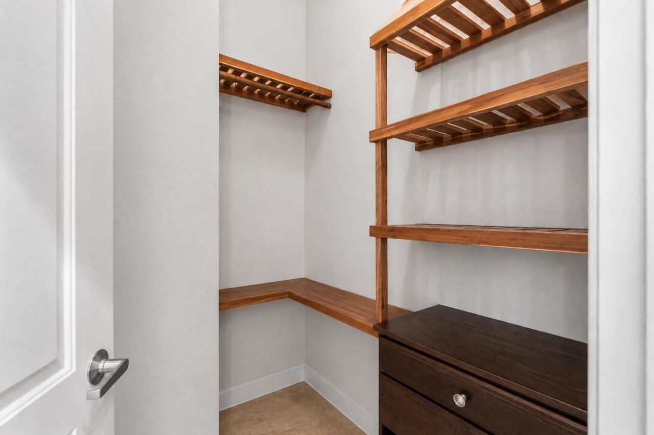 801 S Olive Avenue, Unit 220, West Palm Beach, FL 33401 Photo