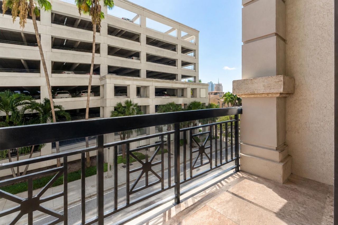 801 S Olive Avenue, Unit 220, West Palm Beach, FL 33401 Photo