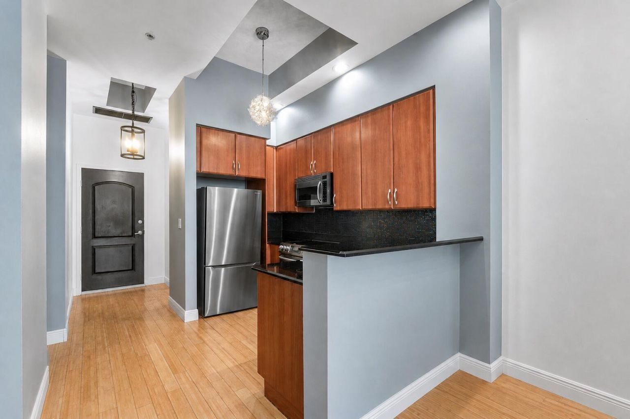 801 S Olive Avenue, Unit 220, West Palm Beach, FL 33401 Photo