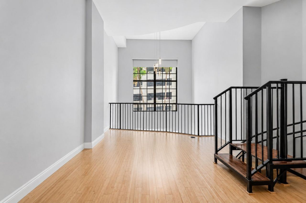 801 S Olive Avenue, Unit 220, West Palm Beach, FL 33401 Photo