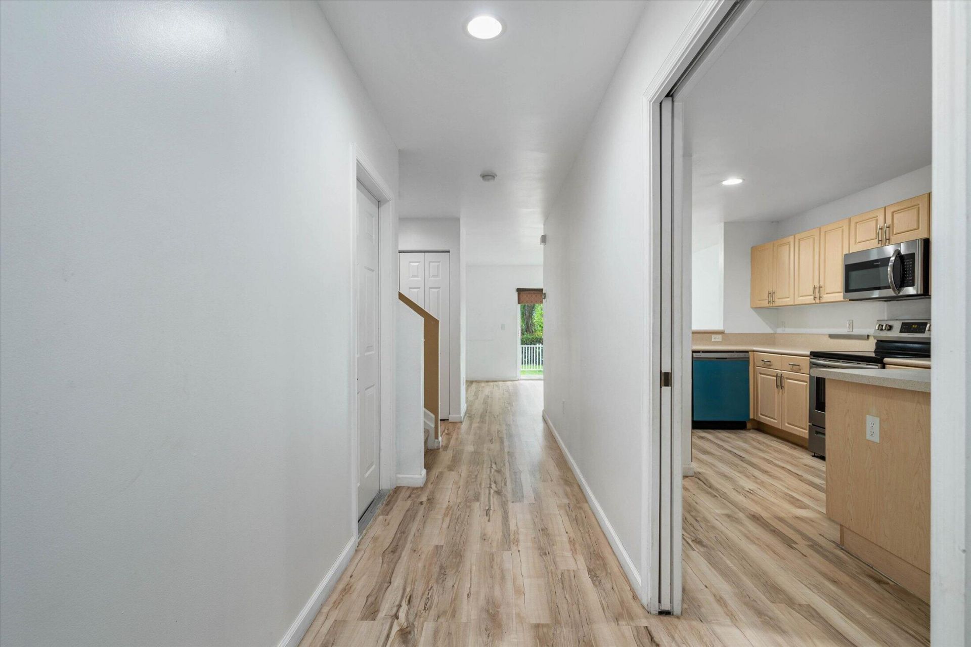 2030 NW 99th Way, Sunrise, FL 33322 Photo