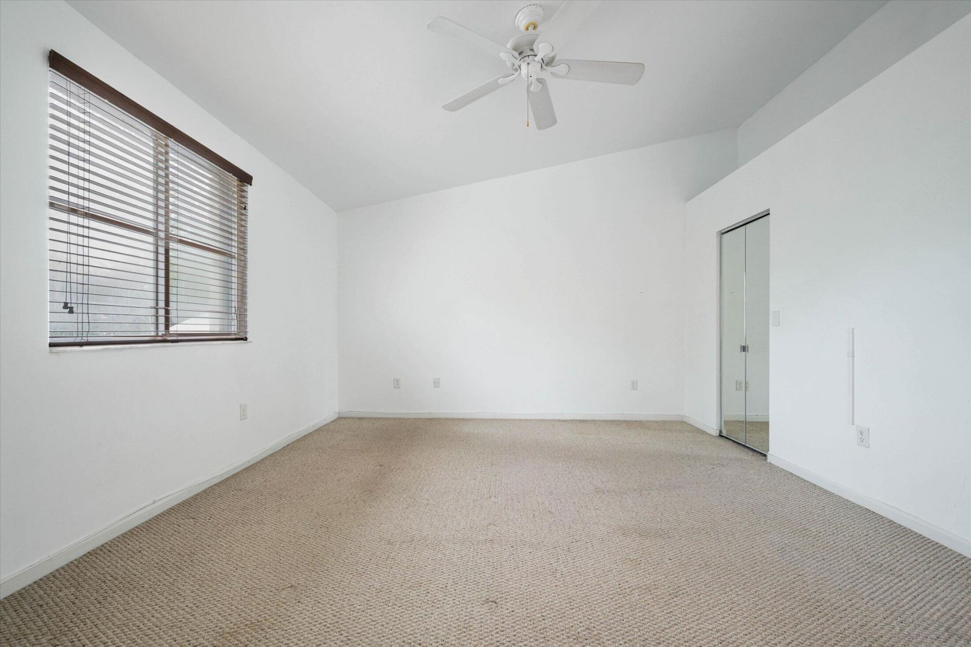 2030 NW 99th Way, Sunrise, FL 33322 Photo