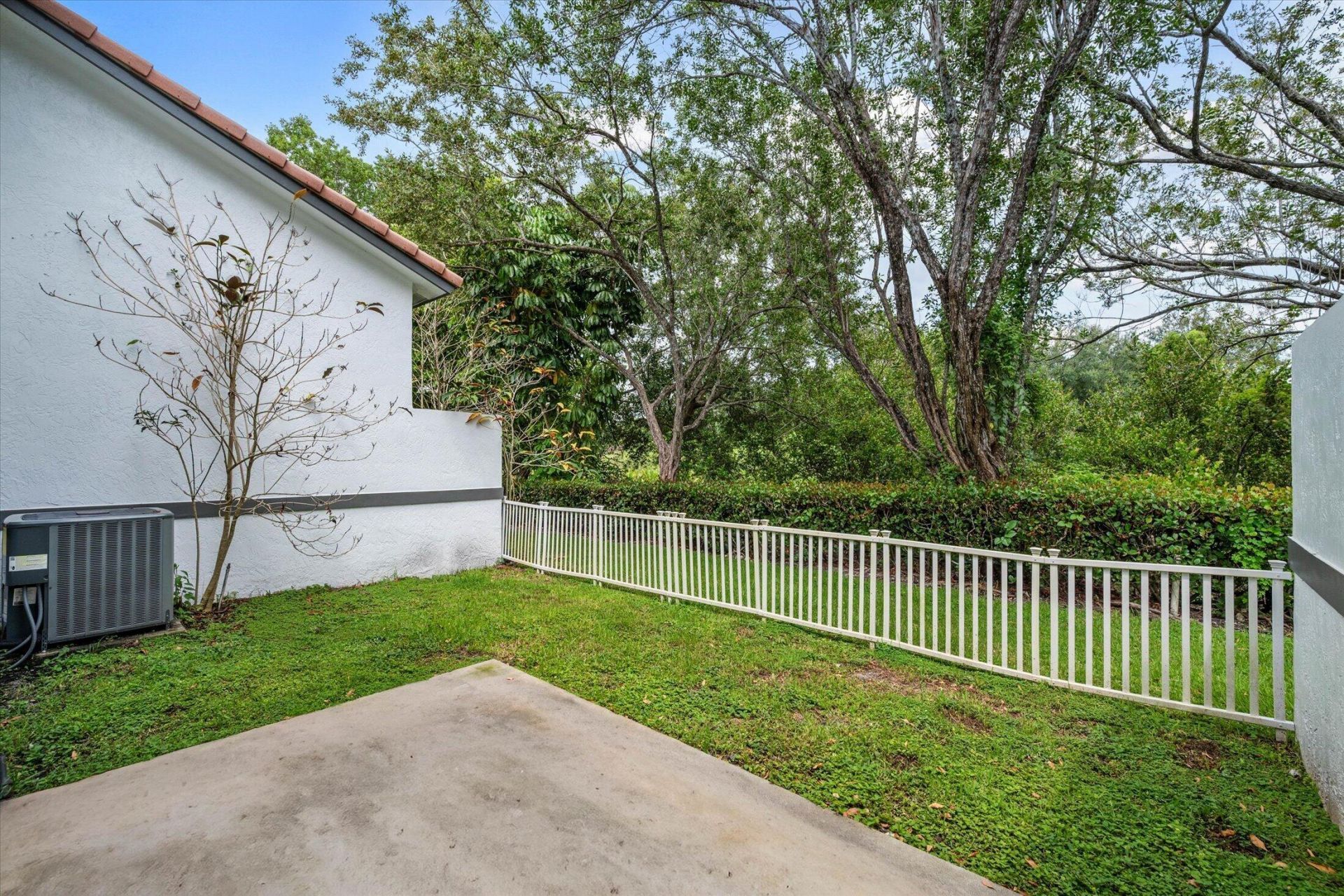 2030 NW 99th Way, Sunrise, FL 33322 Photo