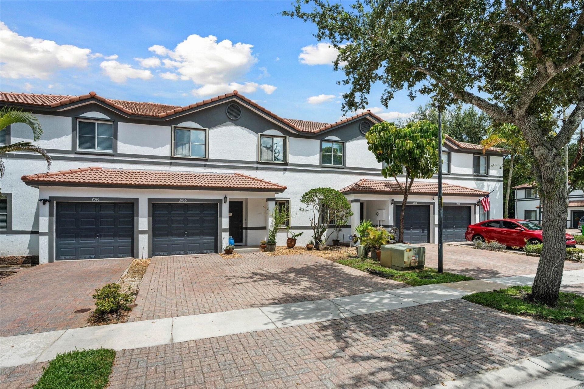 2030 NW 99th Way, Sunrise, FL 33322 Photo