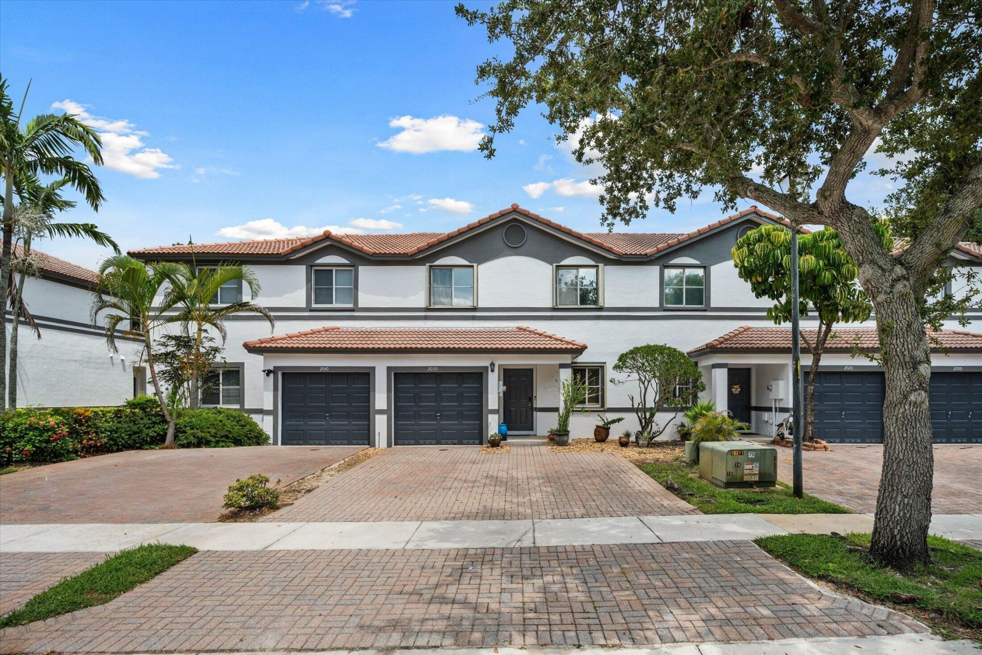 2030 NW 99th Way, Sunrise, FL 33322 Photo