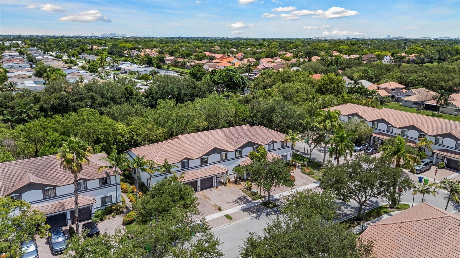 2030 NW 99th Way, Sunrise, FL 33322 Photo