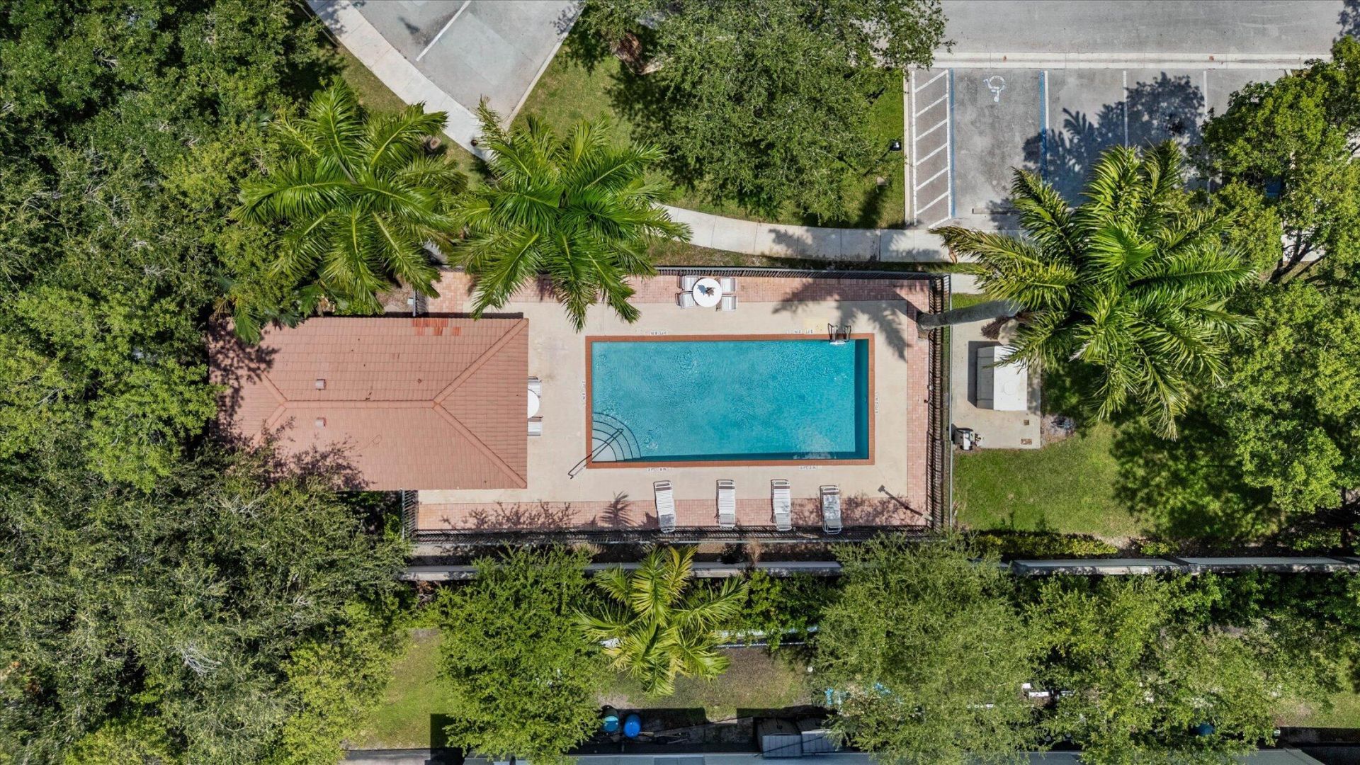 2030 NW 99th Way, Sunrise, FL 33322 Photo