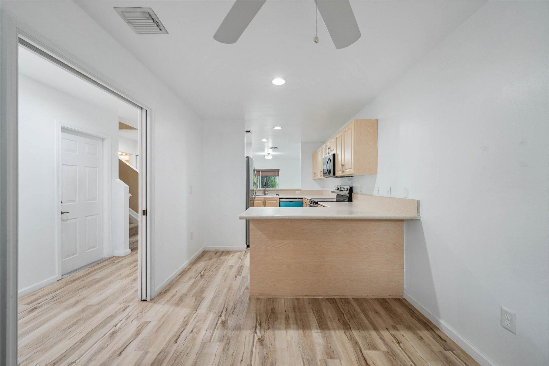 2030 NW 99th Way, Sunrise, FL 33322 Photo