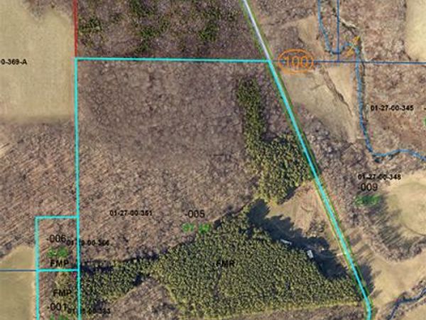 915 Sullivan Road , Makanda, IL 62958