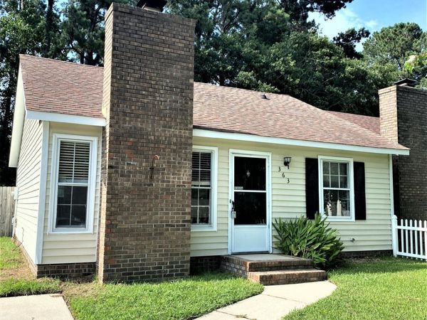 363 W Frances Street, Jacksonville, NC 28546