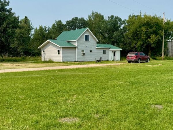 26571 260th Street, Badger, MN 56714