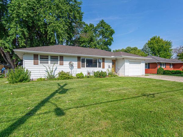 1334 Lincoln Avenue, Owatonna, MN 55060