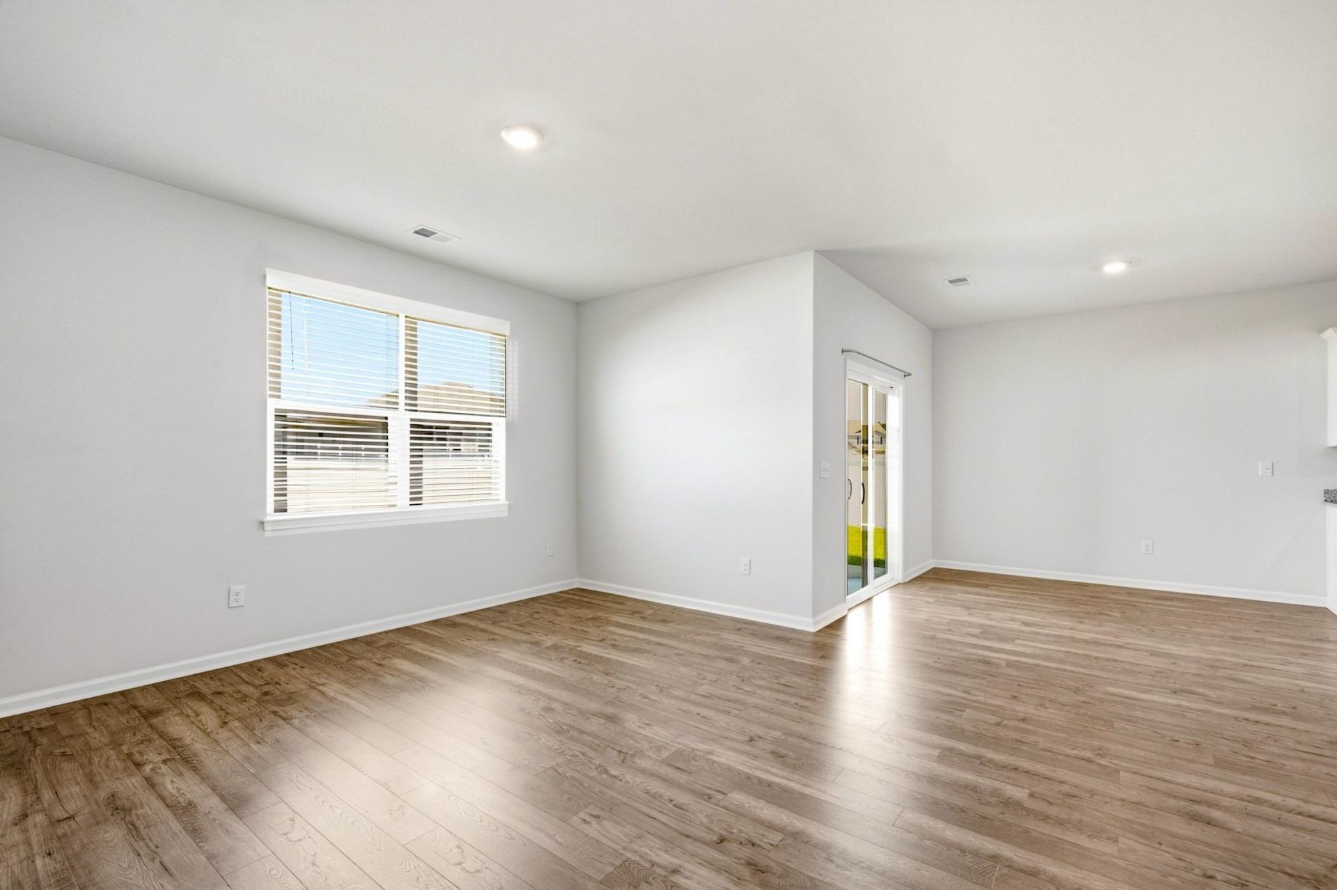 1024 Hawks Nest Ln. Photo 13