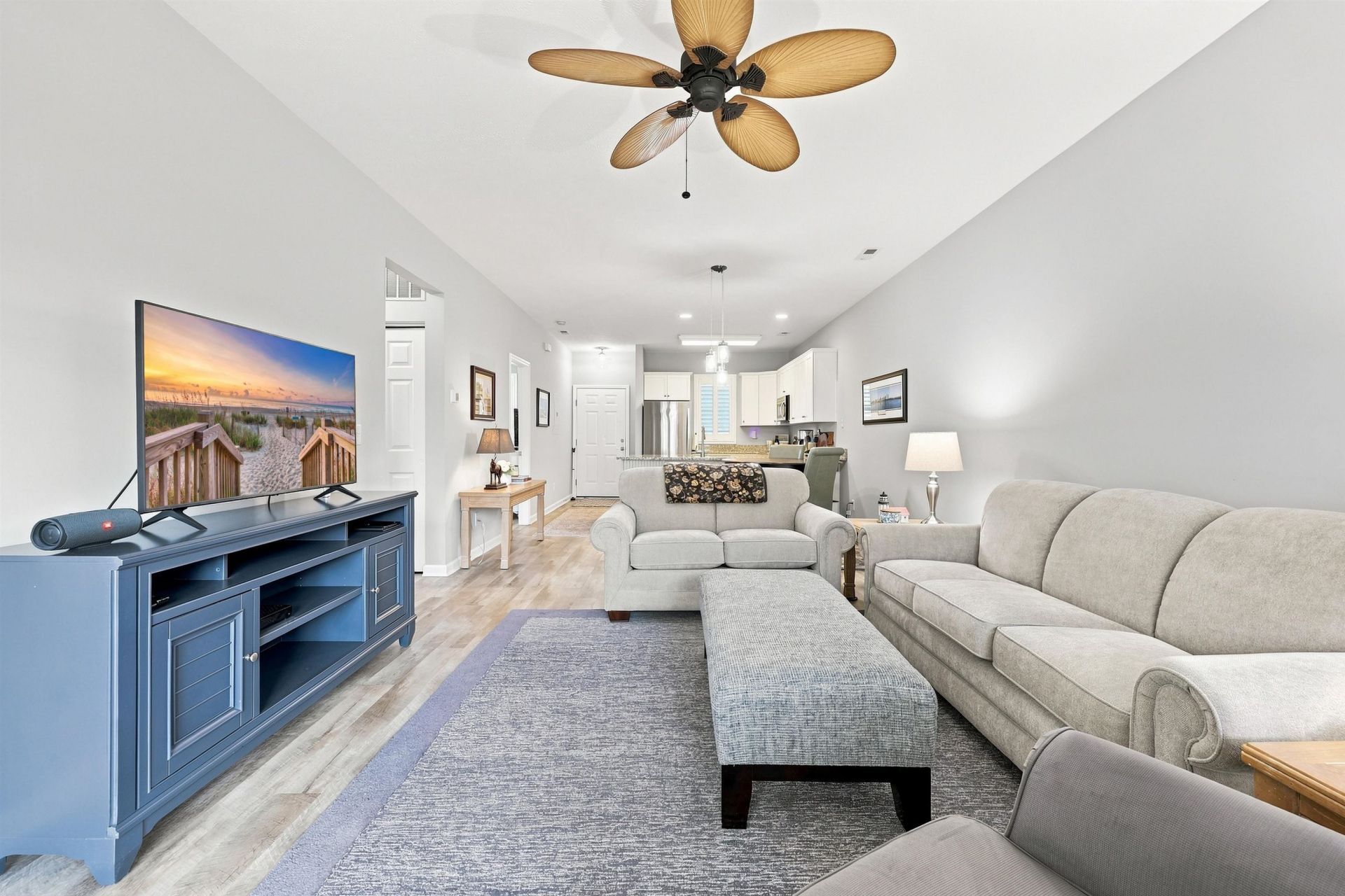 901 W Port Dr. Photo 12